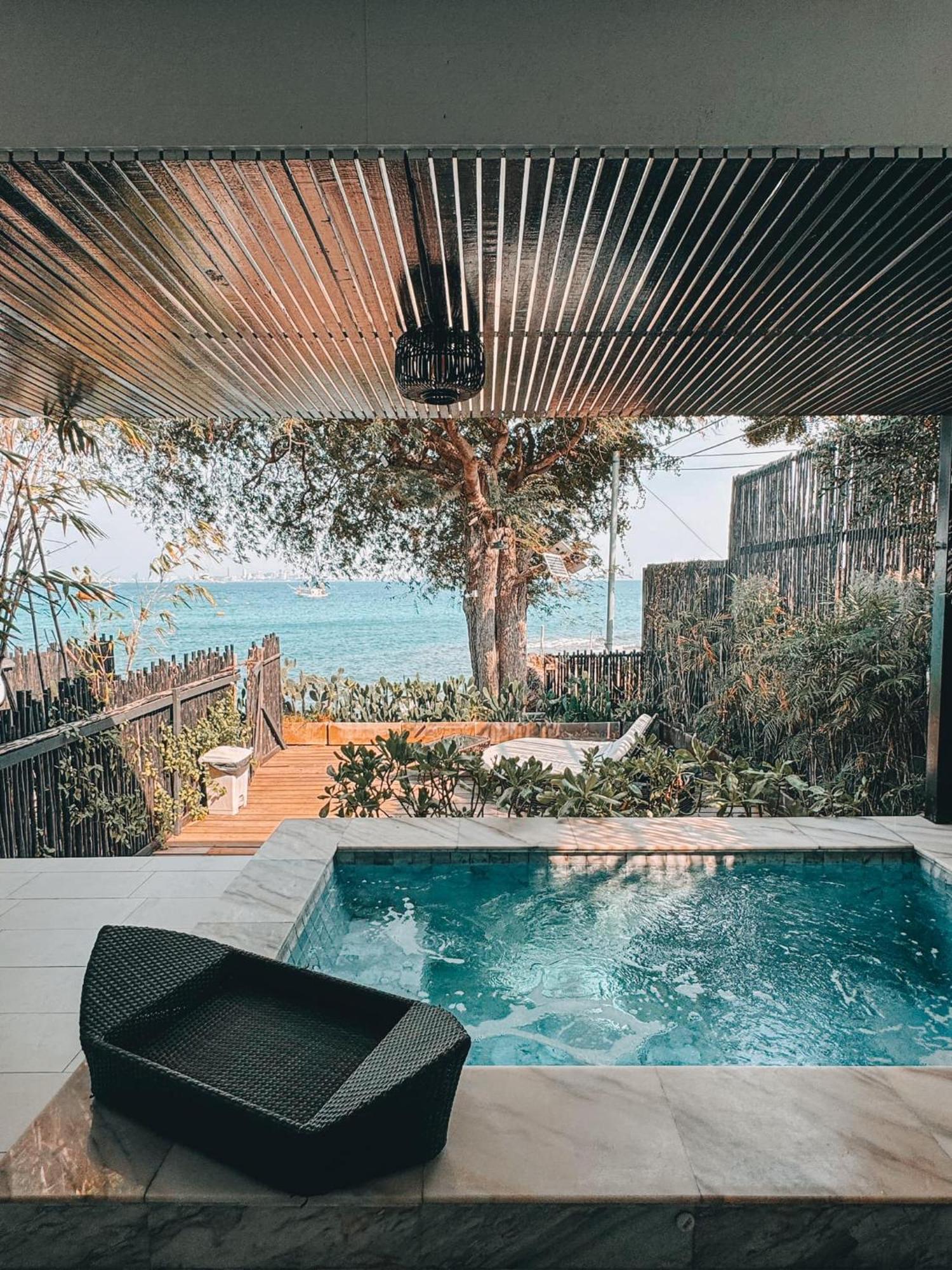 Rocco Villa Ko Lan Bagian luar foto